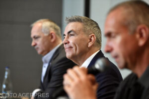 Stanley Milgram-testul de obediență care îl ține pe Dragoș Anastasiu la Guvern, în ciuda scandalului de corupție