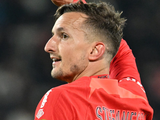 Marius Ștefănescu semnează! Unde ajunge până la urmă fotbalistul FCSB-ului, care a „jonglat” cu ofertele