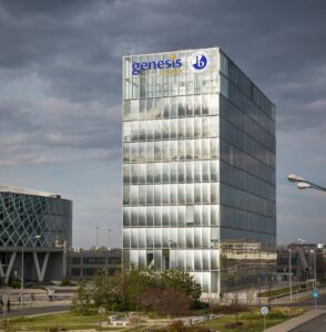 Mozaik Investments devine acționar majoritar al Genesis College, care își mută campusul într-o clădire din Petrom City