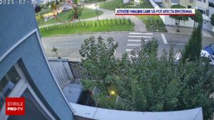 Copii pe biciclete, fugăriți de un șofer care a intrat cu mașina după ei într-un parc din Timișoara