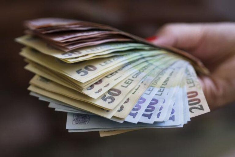 Guvernul Bolojan vrea să limiteze retragerea banilor din Pilonul II de pensii. Bogdan Chirieac: Este pur și simplu groaznic! Sunt banii oamenilor economisiți de o viață