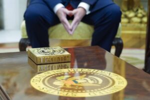 Statele Unite nu vor impune taxe vamale asupra aurului, anunță Trump