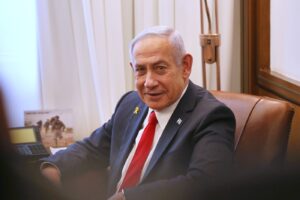 Benjamin Netanyahu spune că le va „permite” locuitorilor din Gaza care fug de război să emigreze din enclava asediată