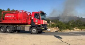 Incendiu de proporții la Slatina: flăcările de la stația de epurare s-au extins către locuințele din apropiere