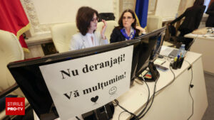Pensia nu va mai putea fi cumulată cu salariul la stat. Angajații vor putea lucra până la 70 de ani, dar fără pensie. Proiect