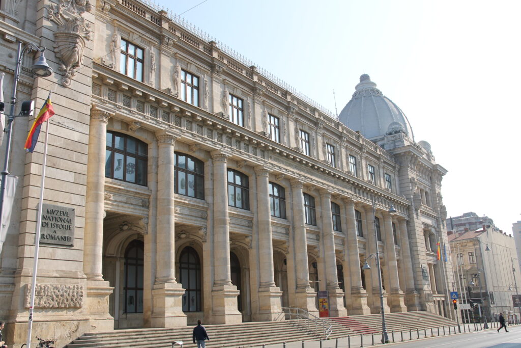 Descoperire spectaculoasă la Histria: Tezaur de aproape două milenii, adus la Muzeul Național de Istorie