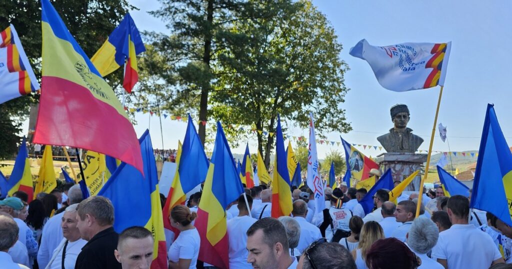 Serbările de la Țebea, în memoria lui Avram Iancu. Locul pe care politicienii îl caută o dată pe an, uitat în restul timpului