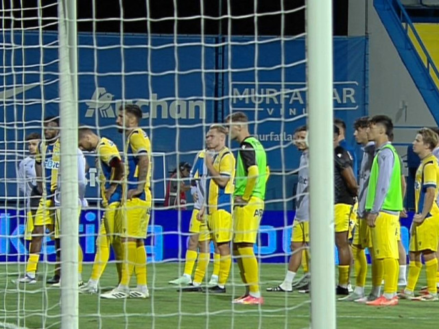 Decizia celor de la Petrolul, legată de antrenor: ”Va fi pe bancă la meciul cu Dinamo”
