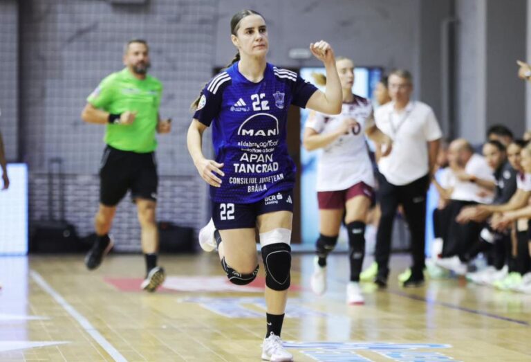„Tricolora” Beatrice Raicea, prestația începutului de sezon în „Liga Florilor” » 12 goluri contra Rapidului!