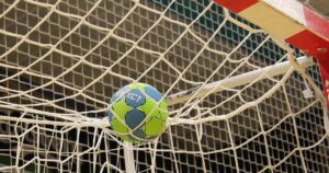 Soluție propusă pentru salvarea echipelor de handbal din România