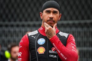 Cine l-a convins pe Hamilton să meargă la Mercedes? Lewis a confirmat în sfârșit