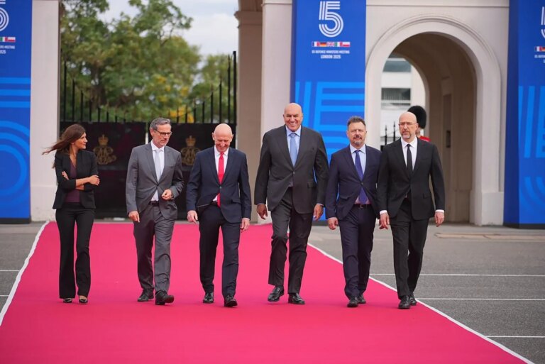 Cel mai sincer ministru al Apărării din Europa:  Nu suntem pregătiți pentru un atac! Nu zic de Putin, zic de oricine