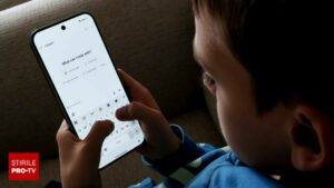 ChatGPT va restricţiona conversaţiile cu copiii. „Punem siguranţa înaintea libertăţii şi a intimităţii”