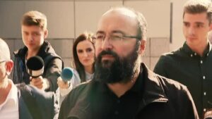 Preotul Visarion Alexa a fost condamnat definitiv cu suspendare pentru agresiune sexuală asupra unei femei