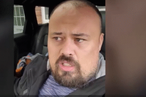 Suporterul lui Liverpool care s-a certat cu Simeone răspunde: „E un pic laș”.