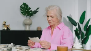 UE a aprobat un nou tratament controversat împotriva Alzheimer