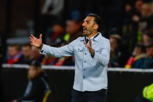 Elias Charalambous ca David Beckham! Accesoriul roz care i-a purtat noroc în Olanda