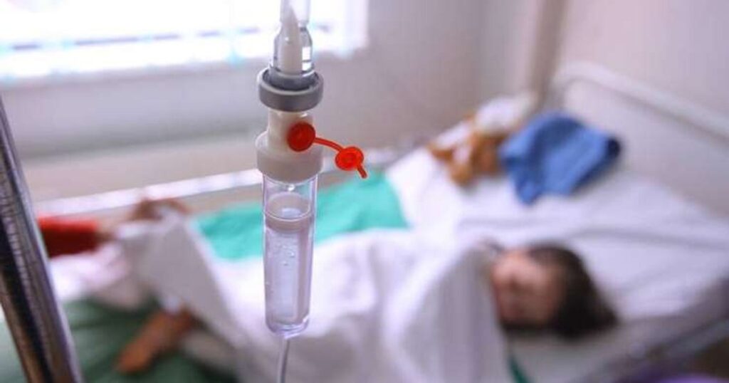 Detaliile cumplite descrise de o mamă care și-a pierdut fetița la spitalul din Iași: „Am ajuns pentru deshidratare, acum realizez că acolo se murea”