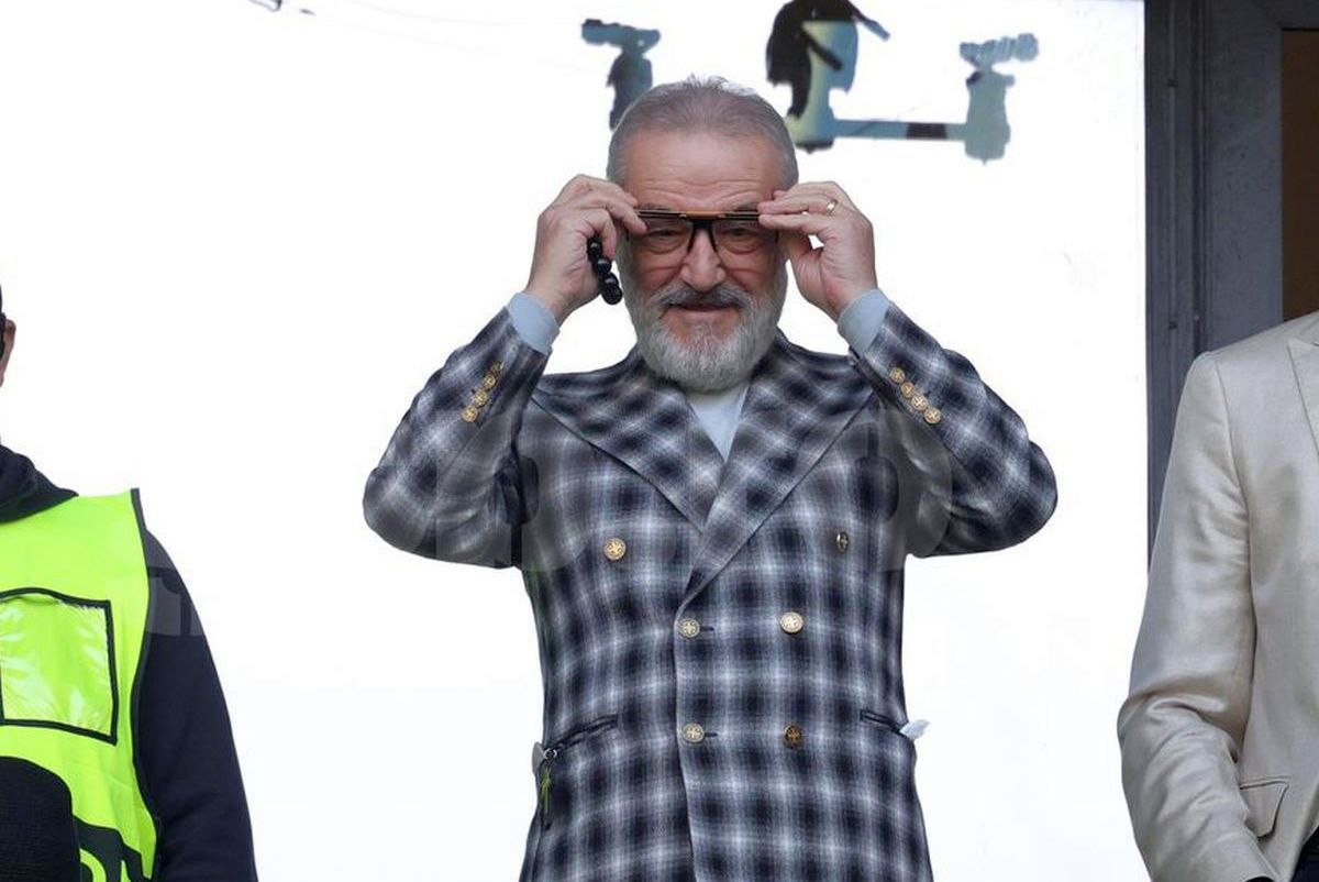 Extrem de nervos, Gigi Becali a anunțat trei plecări după FCSB