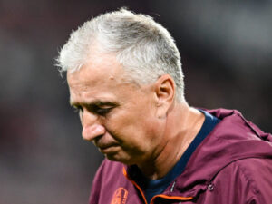 Dan Petrescu a plecat din România