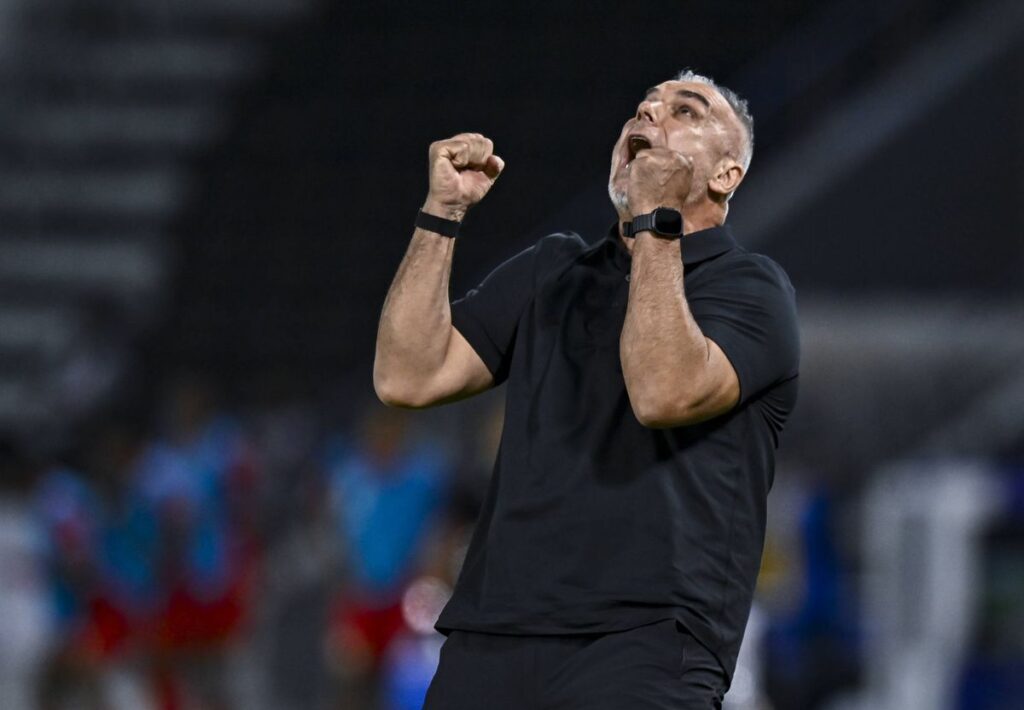 Cosmin Olăroiu e la un singur meci de calificarea la Campionatul Mondial! De ce rezultat are nevoie