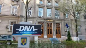 DNA a reținut patru administratori de firme de ride-sharing. Prejudiciu de zeci de milioane de lei, prin evaziune fiscală, acuză procurorii