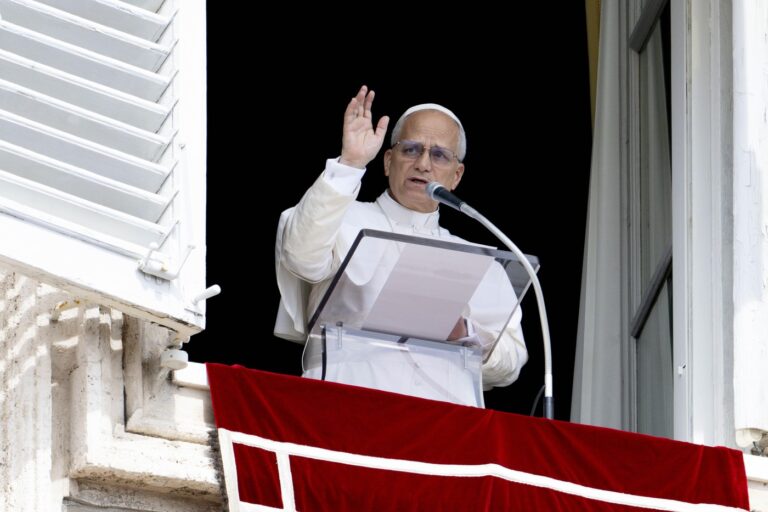 Biserica Catolică are șapte noi sfinți. Papa Leon a canonizat inclusiv trei călugărițe