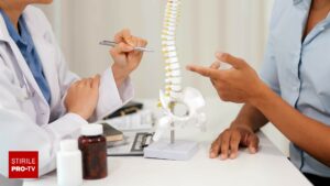 Afecțiunea tot mai răspândită în rândul tinerelor. Medicii avertizează: „Boala nu mai este doar a femeilor de vârsta a treia”