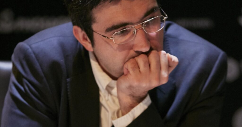 Federația Internațională de Șah deschide anchetă împotriva unui șahist rus, după acuzațiile de hărțuire în scandalul morții lui Daniel Naroditsky