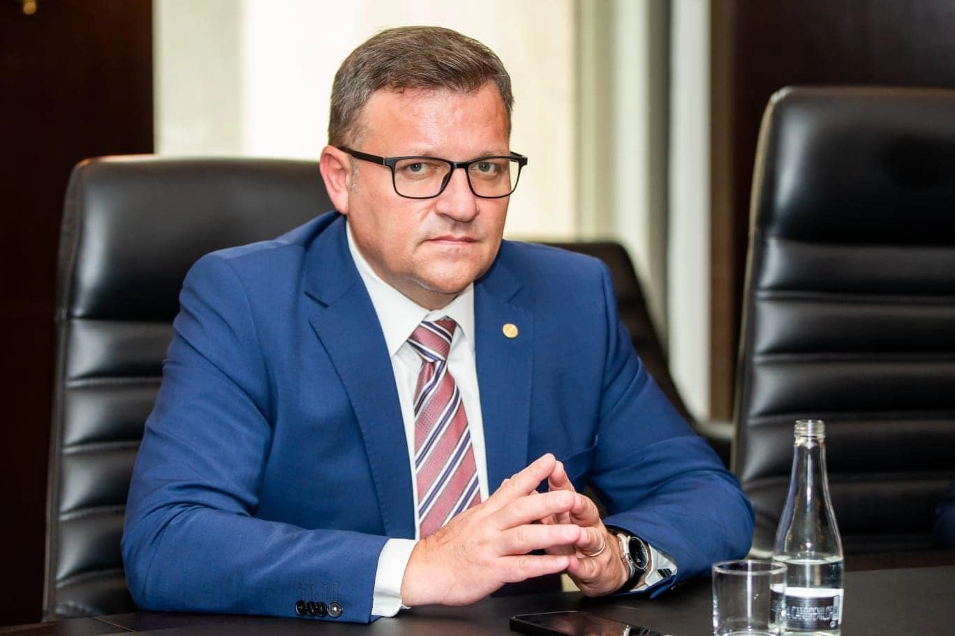 Marius Budăi îi dă peste degete lui Bolojan: Taxele nu creșteau dacă accepta măsurile PSD