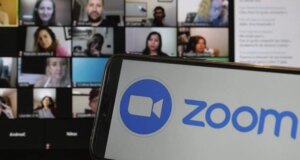 VIDEO Experiența bizară a unui angajat în timpul ședinței online cu șeful său: ‘îi ungea picioarele cu unt de arahide’