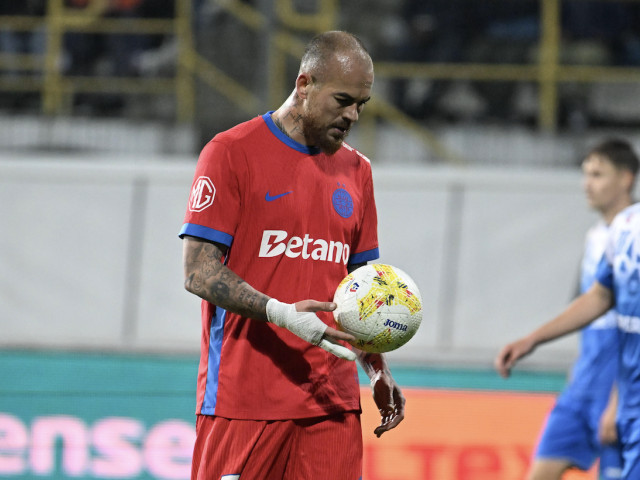 Soarta lui Denis Alibec la FCSB a fost decisă, după ce atacantul nu a jucat deloc cu ”U” Cluj