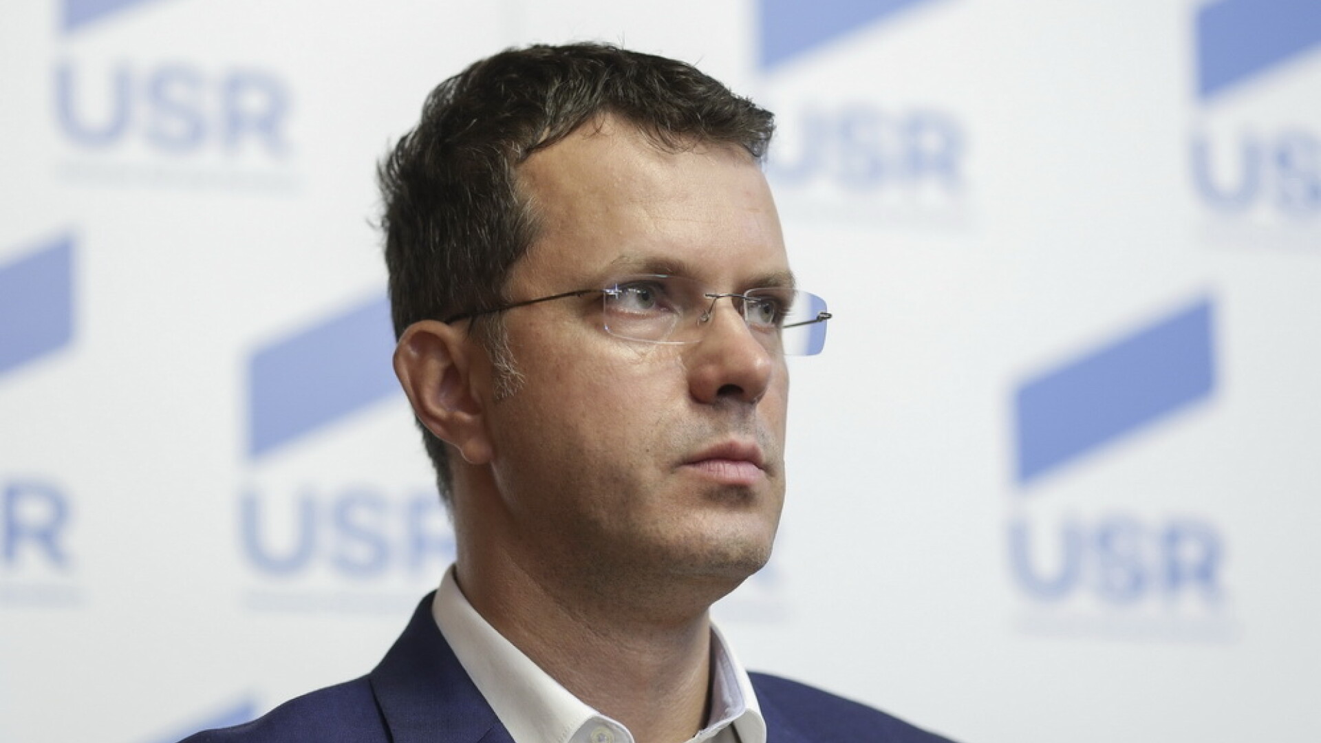 Ionuț Moșteanu a discutat despre legea armatei voluntare. „Vom veni cu o propunere de modificare”