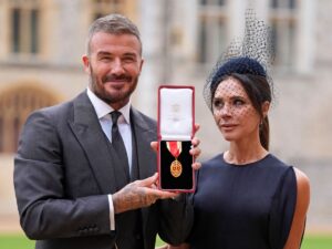 David Beckham a fost ridicat la rang de cavaler de Regele Charles » Soția Victoria i-a fost alături, imaginile au devenit virale