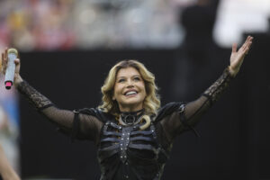 Weekend trending în București, 8-9 noiembrie: Iron Maiden, Loredana, Predator, MTV Party și Nostalgia