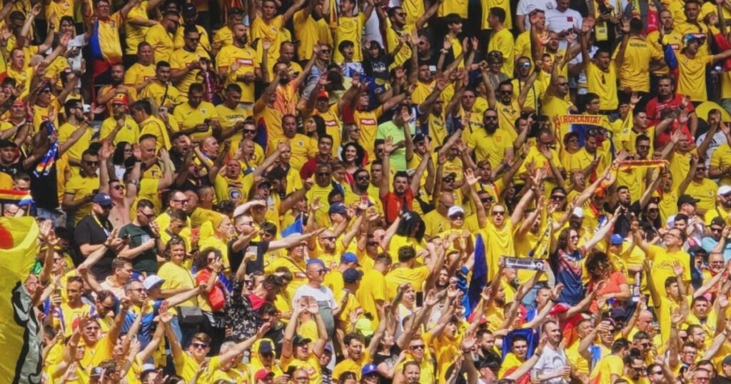 România, pedepsită aspru de FIFA pentru rasism! FRF, obligată să scoată zeci de mii de euro din buzunar, după confruntarea cu Austria