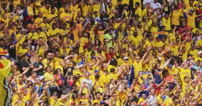 România, pedepsită aspru de FIFA pentru rasism! FRF, obligată să scoată zeci de mii de euro din buzunar, după confruntarea cu Austria