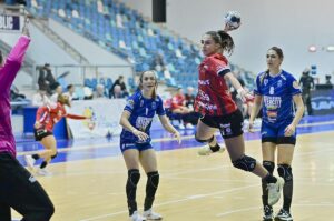 Gloria Bistrița -a din Liga Campionilor » Echipa lui Carlos Viver este favorită