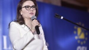 I-a însoțit Cristina Trăilă pe Mihai Barbu și Fănel Bogos în biroul lui Ilie Bolojan? Precizări de ultimă oră