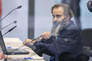 A început procesul bărbatului acuzat că a intrat intenționat cu mașina în târgul de Crăciun din Magdeburg. Șase oameni au murit și peste 300 au fost răniți