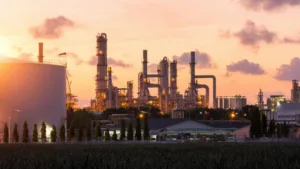 Cât timp i-ar trebui României să rezolve problema Lukoil. Analiza lui Chirieac