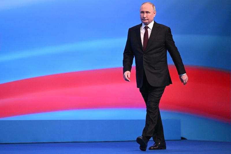VIDEO Un detaliu relansează zvonurile despre sănătatea lui Vladimir Putin. „Pare dureroasă”