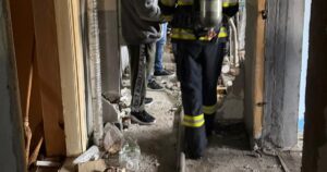 Explozie urmată de incendiu într-un bloc din orașul Balș. Două victime cu arsuri. A fost activat Planul Roșu