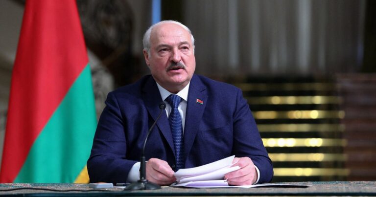 Principala teamă a lui Lukașenko în relația cu Putin, potrivit unui fost șef al HUR