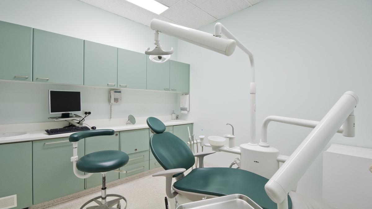 Clinica Crystal Dental, comunicat oficial în cazul fetiţei care a murit în timpul anesteziei