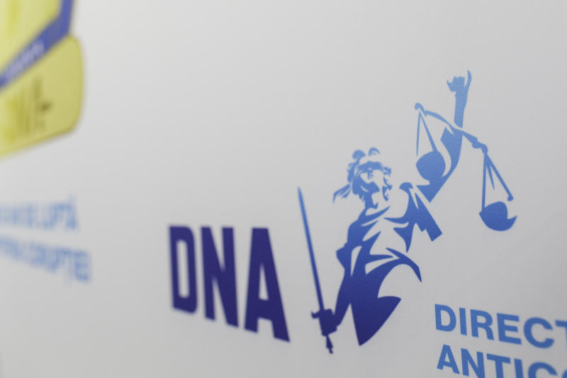 Primarul din Mangalia rămâne în arest. Instanța a admis contestația procurorilor față de plasarea în arest la domiciliu
