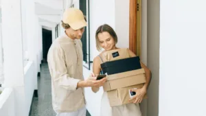 Cumperi de aici? Faliment scrie pe România! Concedieri și lanțuri autohtone distruse