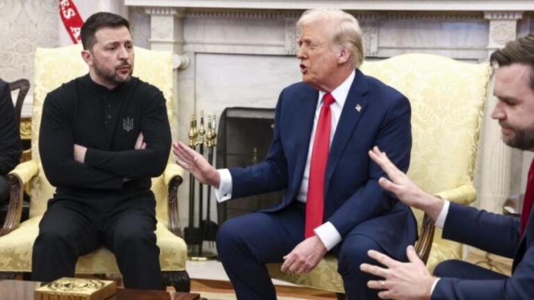 Trump pare că își pierde răbdarea cu Zelenski. Ce reproșuri are pentru conducerea Ucrainei și țările europene