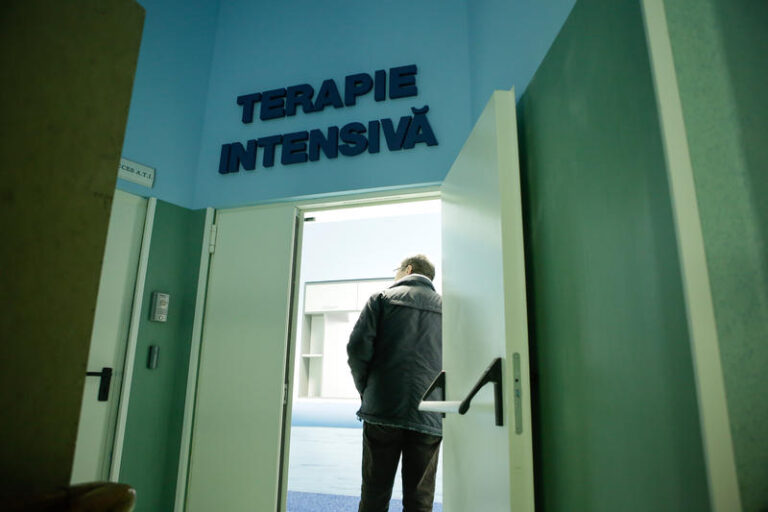 Ce propune Ministerul Sănătății să schimbe în secțiile ATI. Rogobete: „Avem nevoie de reguli simple și clare”