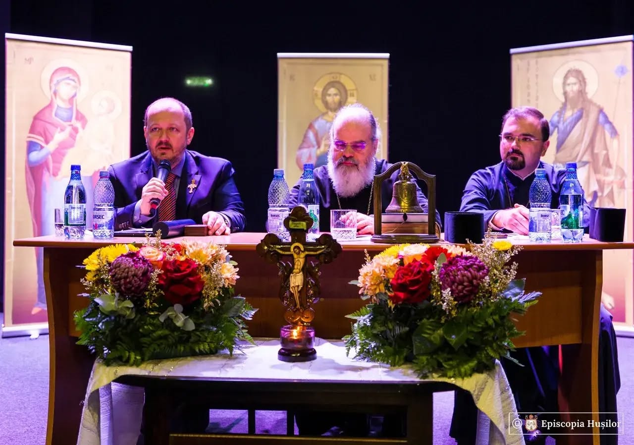 Scandal la o reuniune bisericească de la Huși. Un preot a vociferat împotriva lui Adrian Papahagi: „L-ai denigrat pe dl. Georgescu”/ „Un provocator georgist care nu s-a jenat de ierarhul care l-a hirotonit”